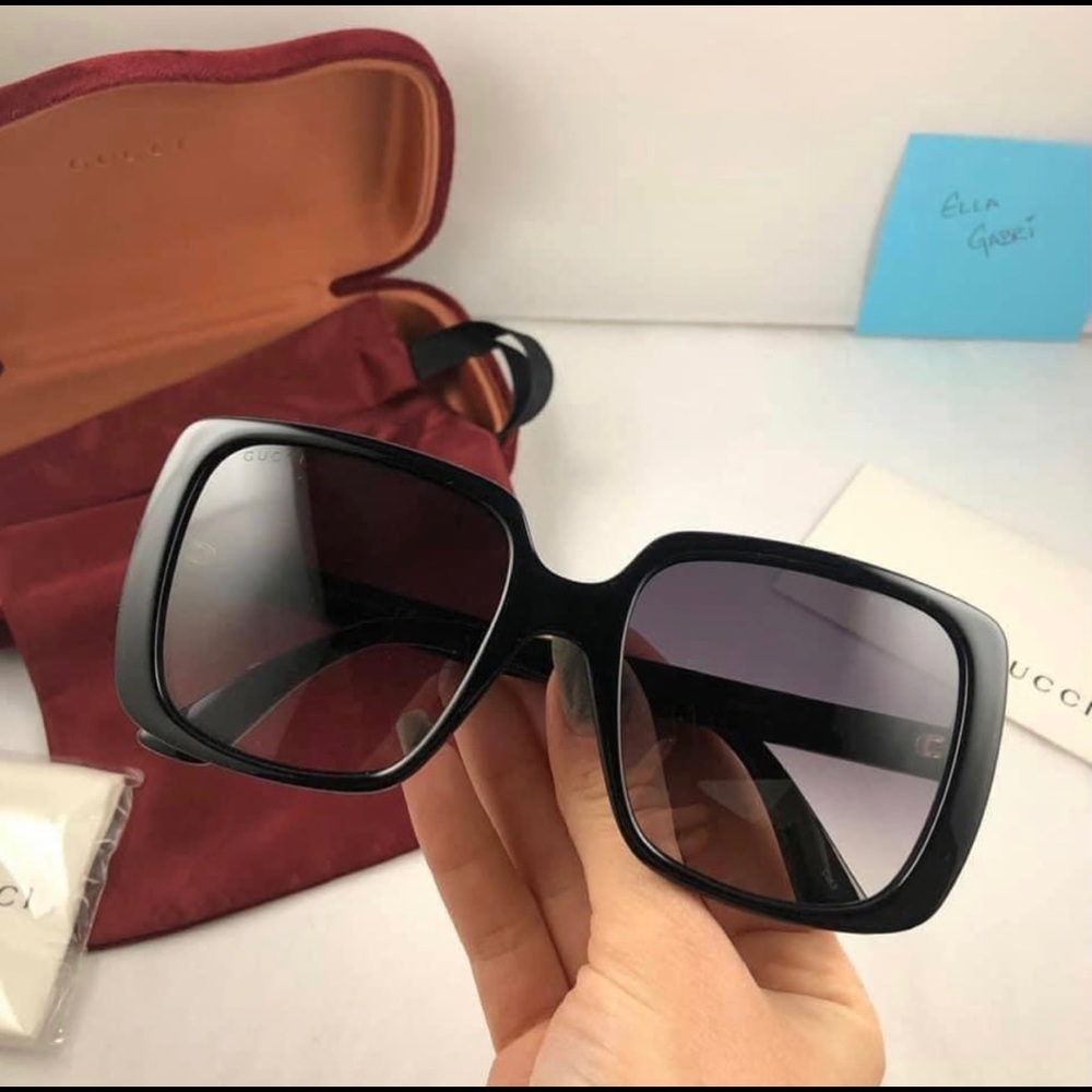 Pending🌿NWT Gucci GG0762S 001 Black Butterfly Marmont Logo